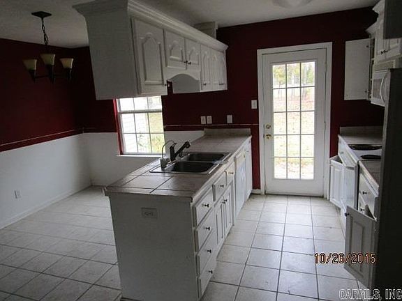 5th image of 43 Weatherwood Dr