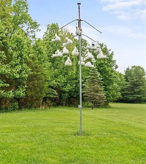 9020 Whisperinghill Dr — Photo 100