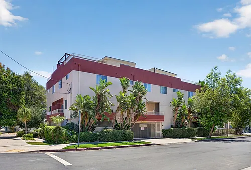 18358 Saticoy St #101 Photo 1 18358 Saticoy St #101 Photo 1
