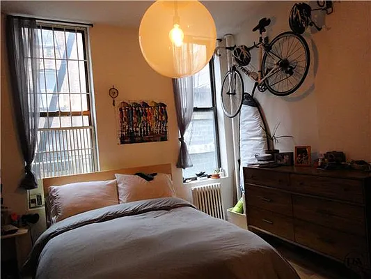 Rented by DSA Realty | media 30