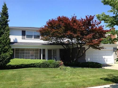 1st image of 756 Moorland Dr