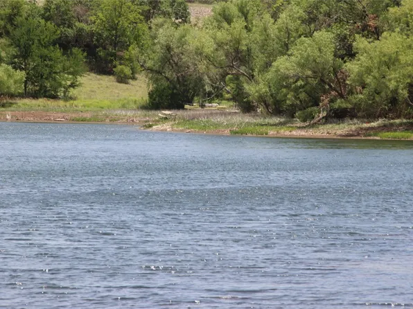 8 County Road 134, Brownwood, TX 76801