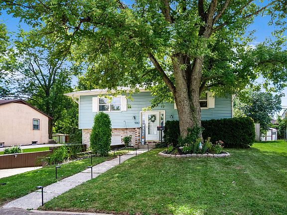 2nd image of 5063 Gunston Dr