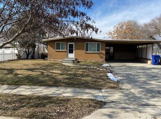 395 Cloverdale Rd UNIT B, North Salt Lake, UT 84054