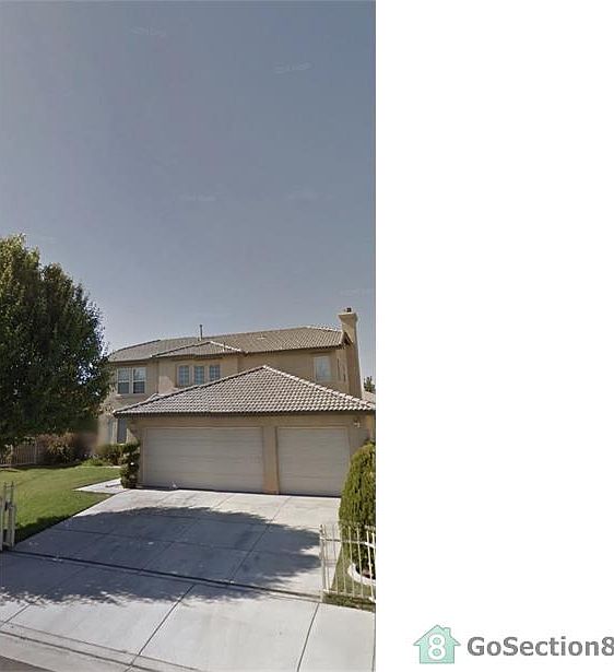 2nd image of 1257 W Holguin St