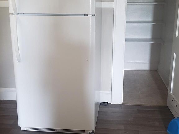 5th image of 119 D View Ave APT B
