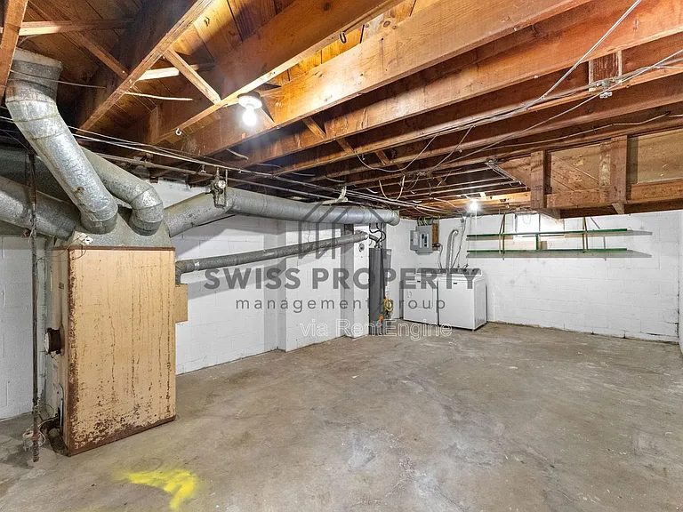386 S Napoleon Ave #S — Photo 24