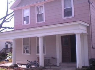 23 Main St, Hubbardston, MA 01452