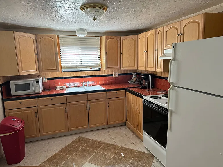 313 S Magnolia Ave — Photo 10