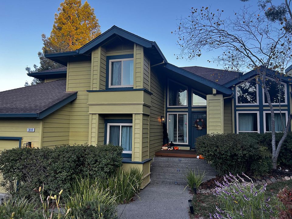 Front of 7410 Woodland Avenue