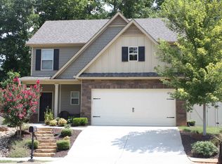 120 Village Pl, Newnan, GA