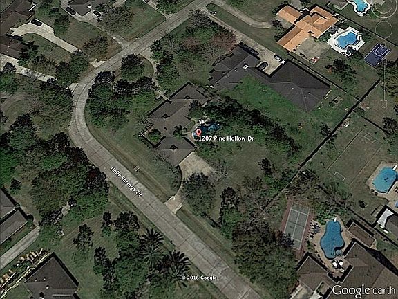 5th image of 1207 Pine Hollow Dr