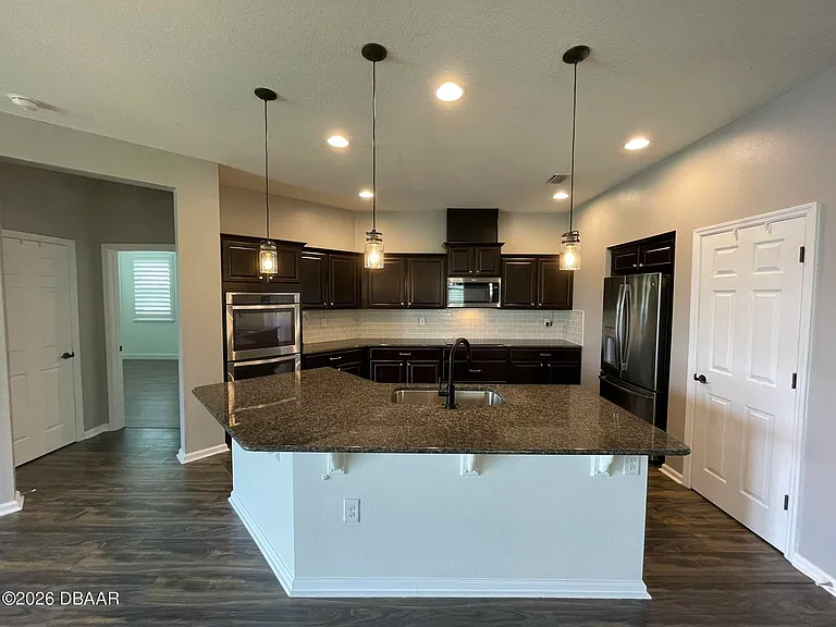 465 Tuscany Chase Dr — Photo 9