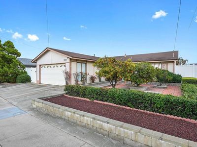 5227 Palmyra Ave, San Diego, CA, 92117