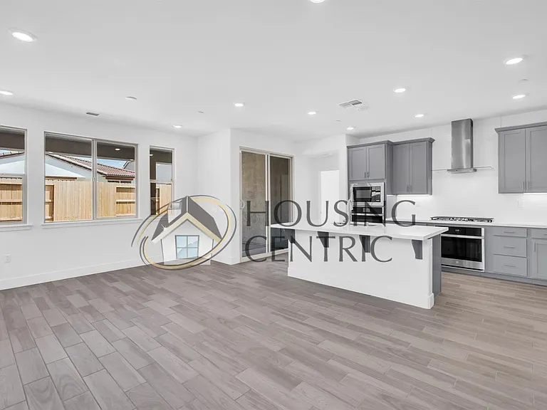 4031 Corralitas Ln — Photo 15