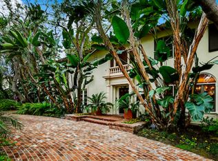 619 N Beverly Dr, Beverly Hills, CA 90210