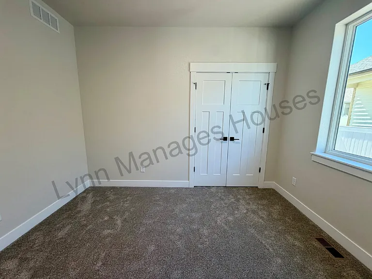 4000 Arrowhead Trl — Photo 35