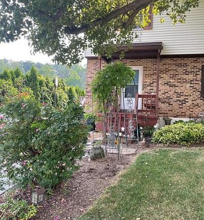 5th image of 629 Leininger Ave