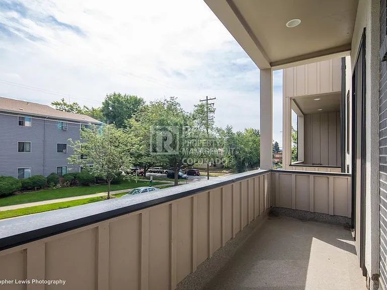 2415 N Decatur St — Photo 22