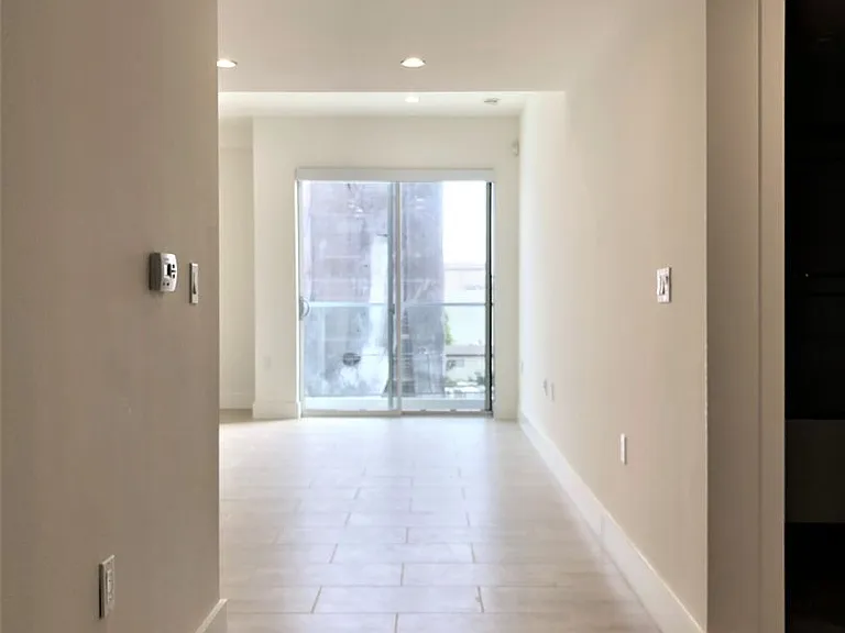 1750 Sawtelle Blvd — Photo 3