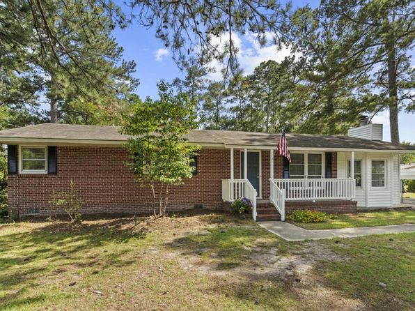 154 Forest Dr