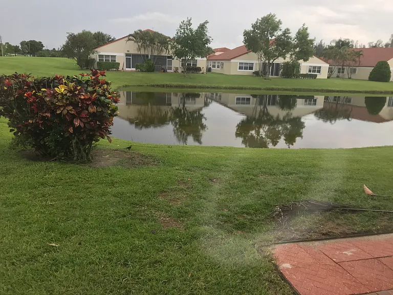 Summer Lake Dr — Photo 17
