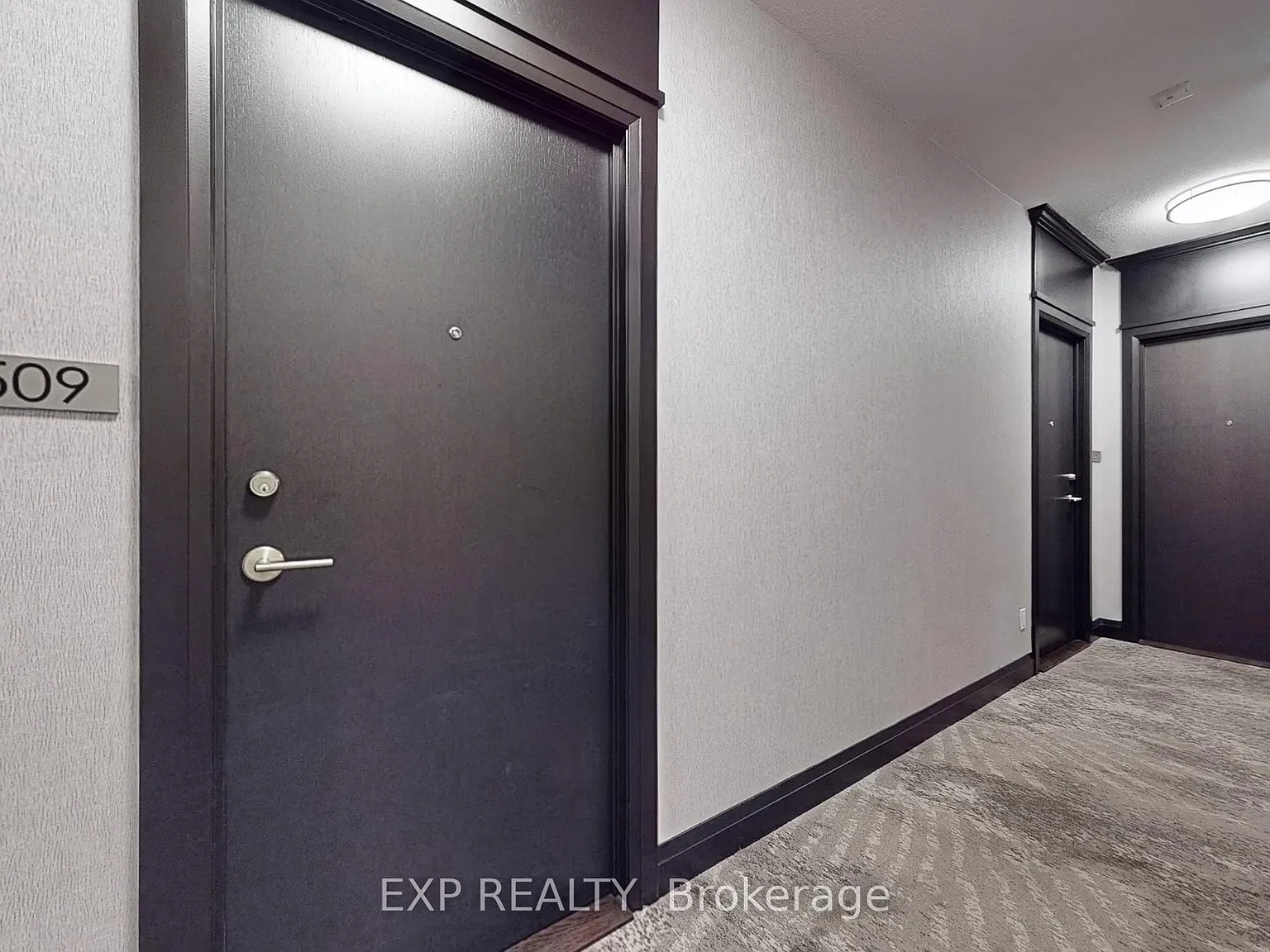 1 bed, $1,996 — Photo 4