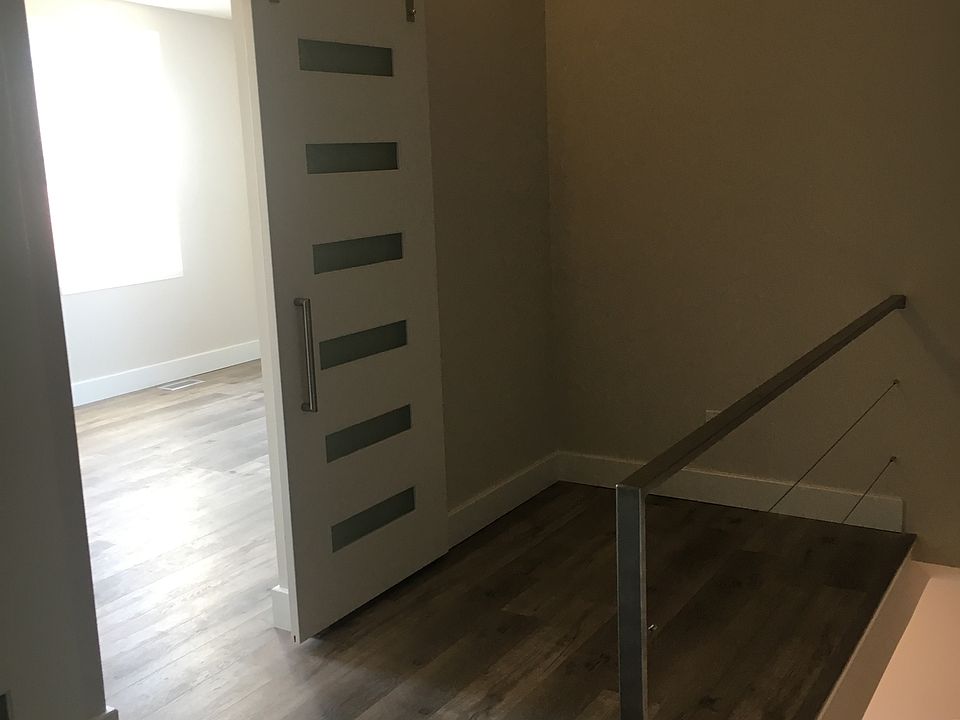 Second floor landing