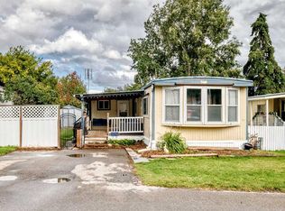6724 17th Ave SE #125, Calgary, AB T2A 0W5