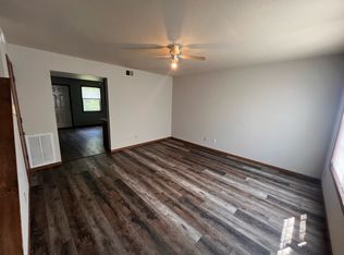 3 bed, 2.0 bath, $975, Warrensburg, MO 64093