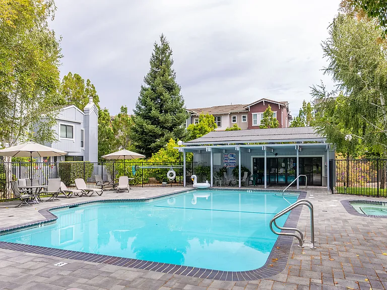 143 Ortega Ave — Photo 42