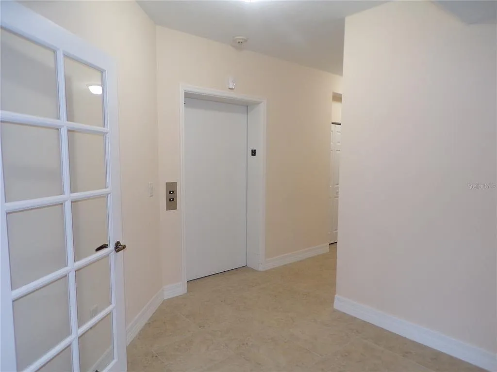 3 bed, 2.5 bath, 2338 sqft, $2,750 — Photo 3