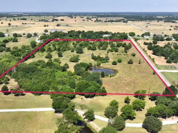 15 Glenwood Dr, Denison, TX 75020