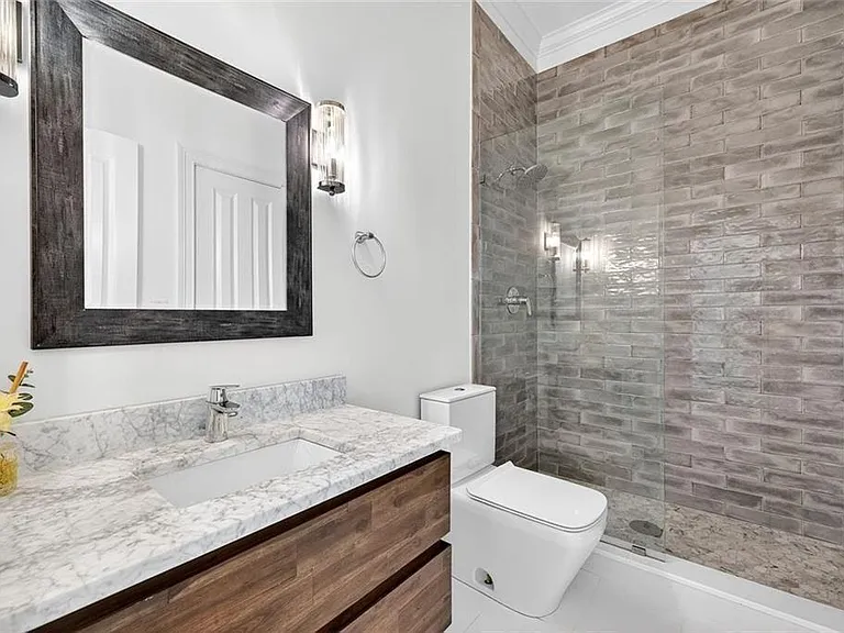 2063 Mason Mill Rd — Photo 18