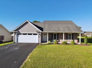 75 Florence Dr, Christiansburg, VA 24073
