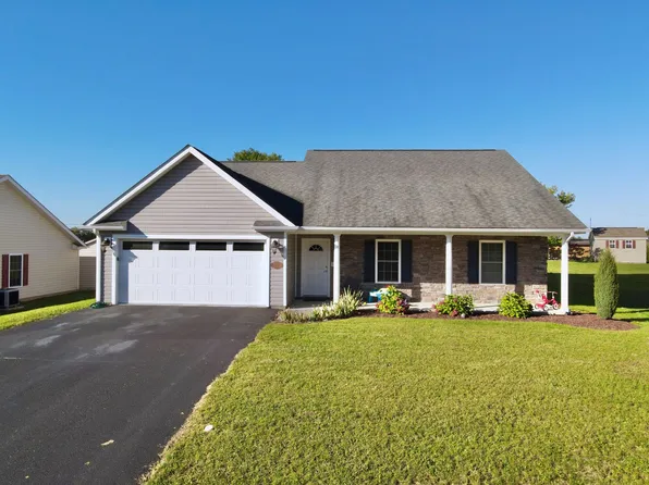 75 Florence Dr, Christiansburg, VA 24073