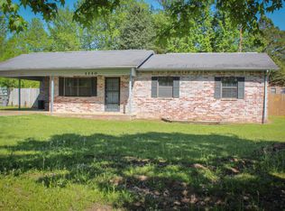 1110 N 9th St, Dardanelle, AR 72834