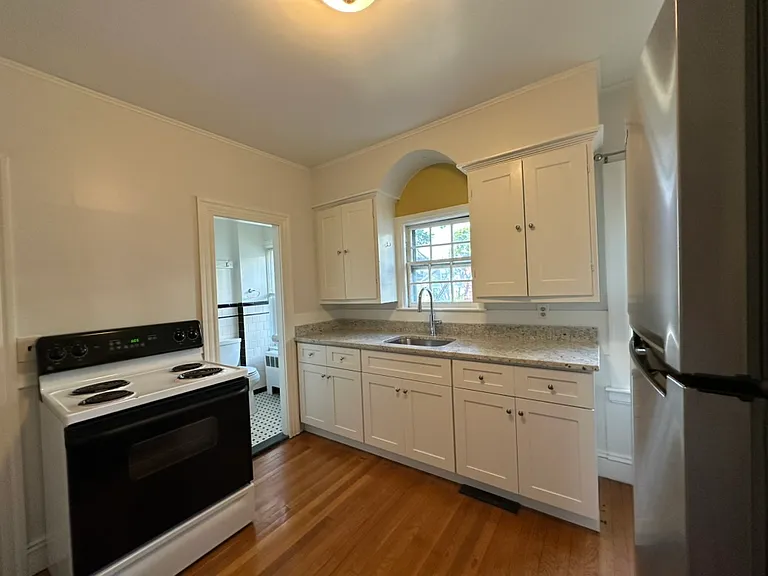 196 Waterman St #196A-2 — Photo 4
