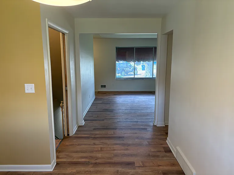3106 Lindland Rd — Photo 11