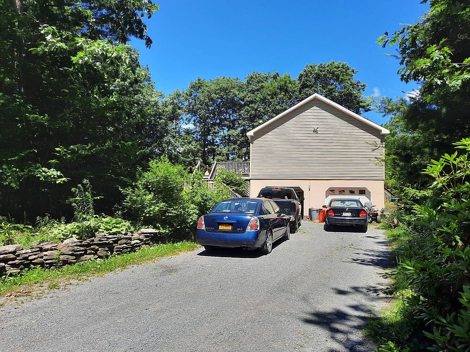 2nd image of 61 Barley Rd