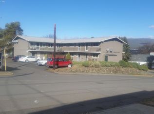 805 Court St APT 8, The Dalles, OR