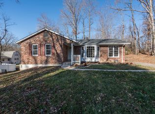 2510 Dover Ct, Woodbridge, VA