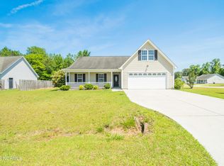 200 Chandler Simpson Ct, Beulaville, NC 28518