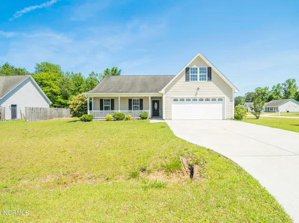 200 Chandler Simpson Court, Beulaville, NC 28518