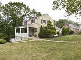 4605 Sherwood Dr, Pittsburgh, PA 15236