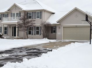 3643 Hickory Ridge Rd, Oshkosh, WI 54904