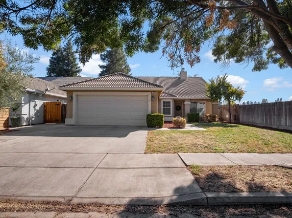 932 Chris Ln, Turlock, CA 95380