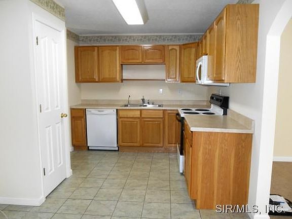 5th image of 206 Wilson Park Ln