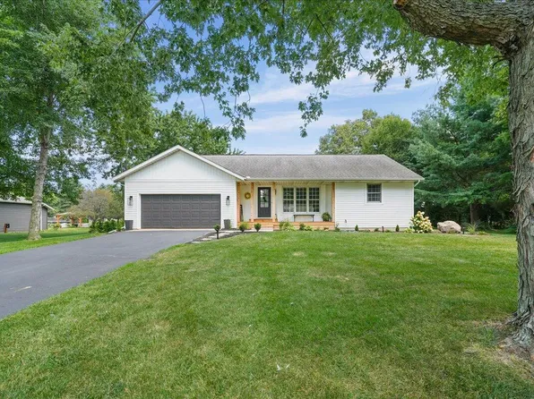 11511 Laurie Dr, Wheatfield, IN 46392