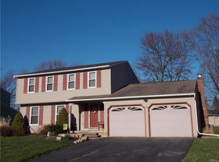 5329 Strawflower Dr, North Syracuse, NY 13212